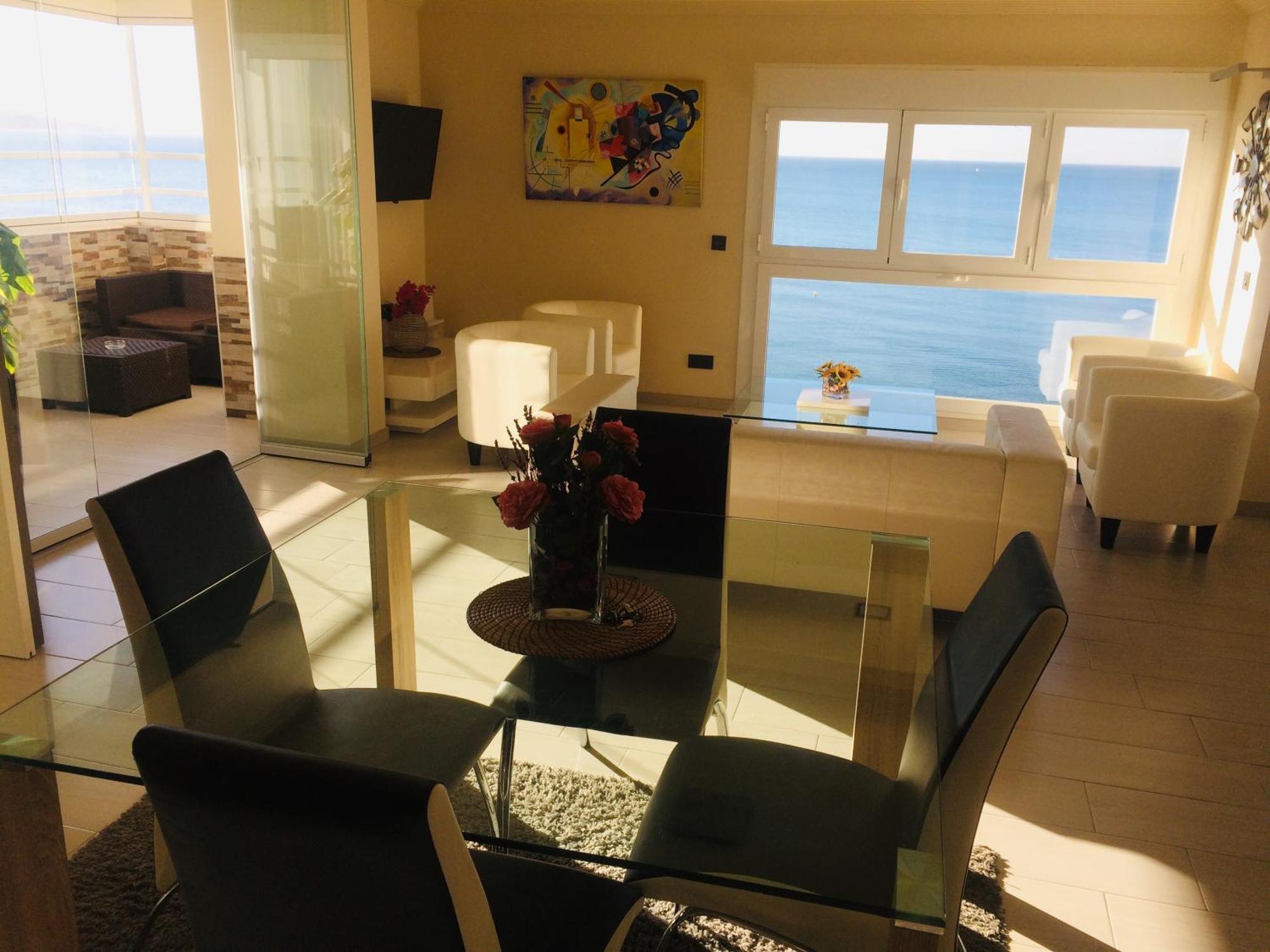 Royal Executive Suite Malaga Ngoại thất bức ảnh