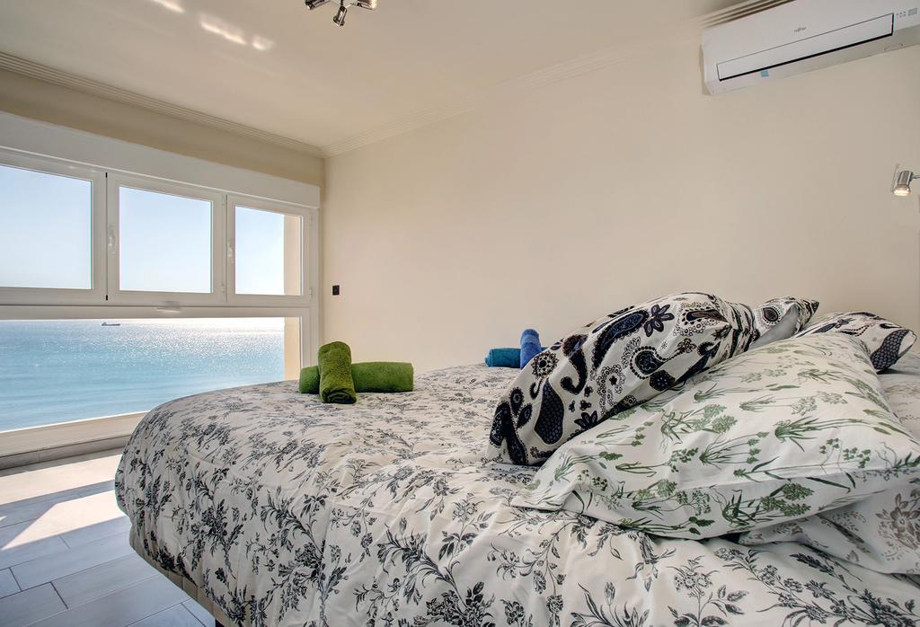 Royal Executive Suite Malaga Ngoại thất bức ảnh